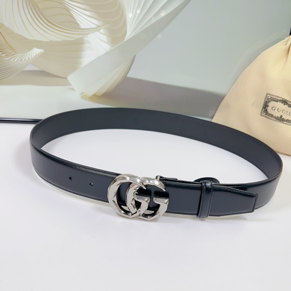 Gucci Black Leather Belt with Silver Double G Interlocking Buckle - Picture 7 of 8